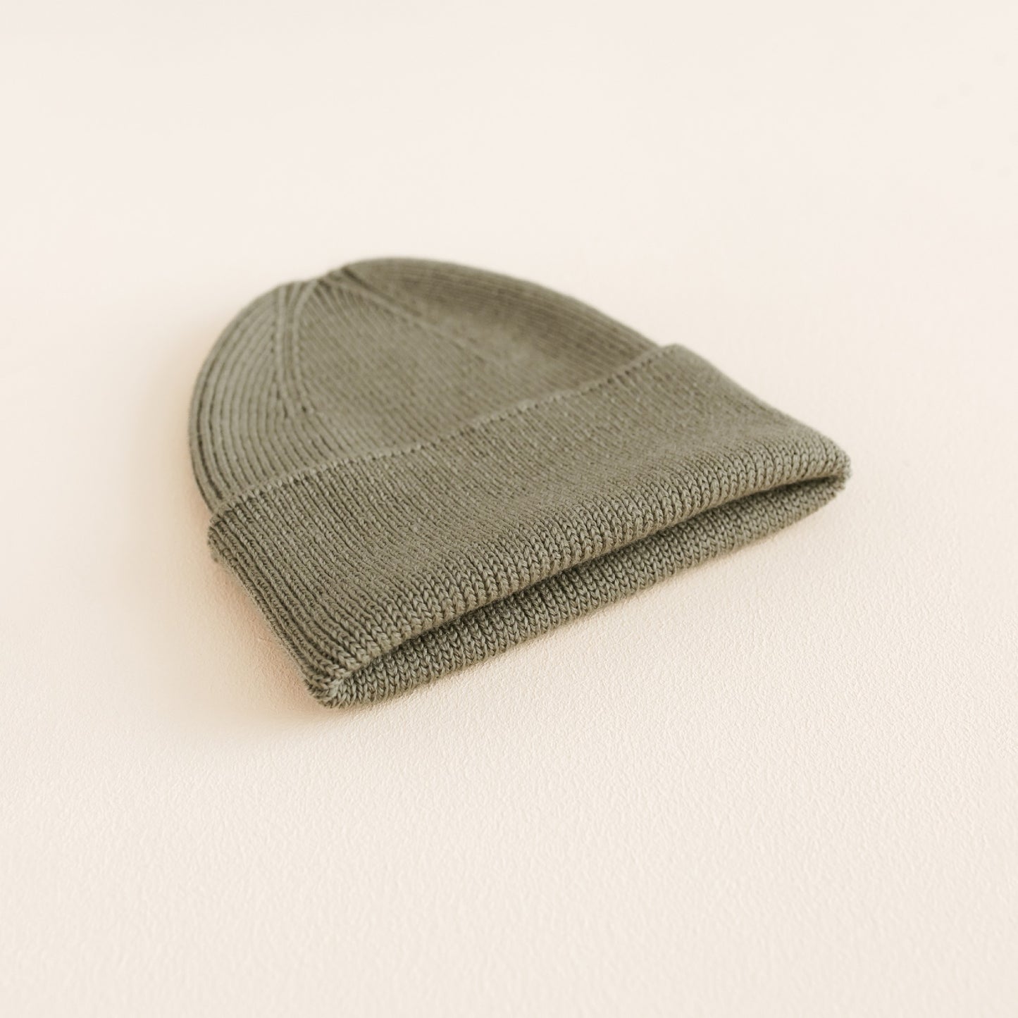 Hvid Beanie Fonzie Newborn Artichoke