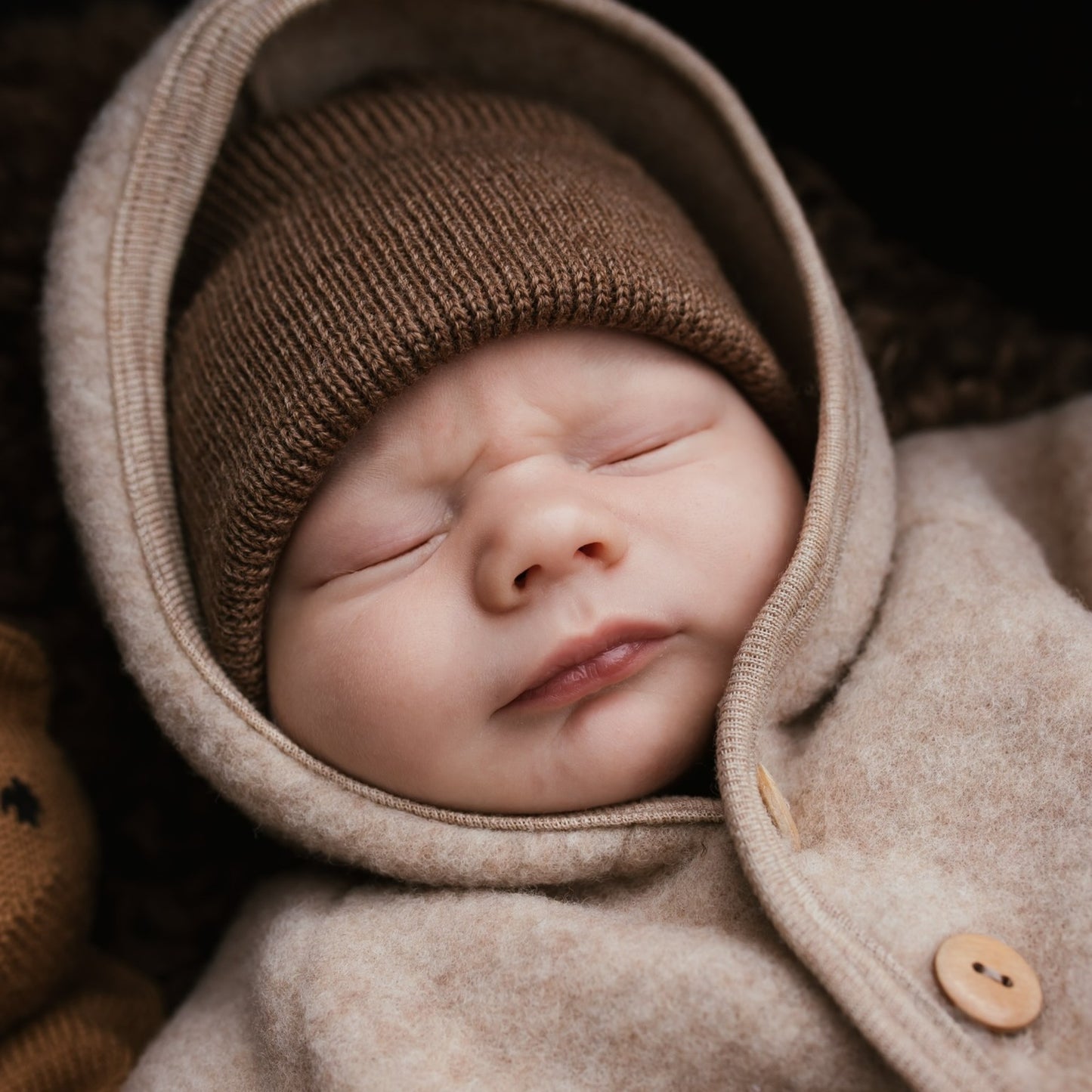 Hvid Beanie Fonzie Newborn Mocha
