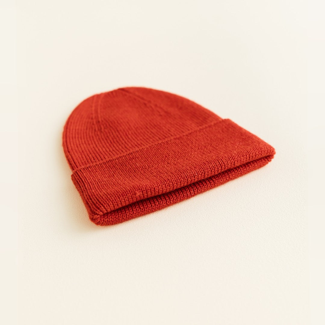 Hvid Beanie Fonzie Newborn Red