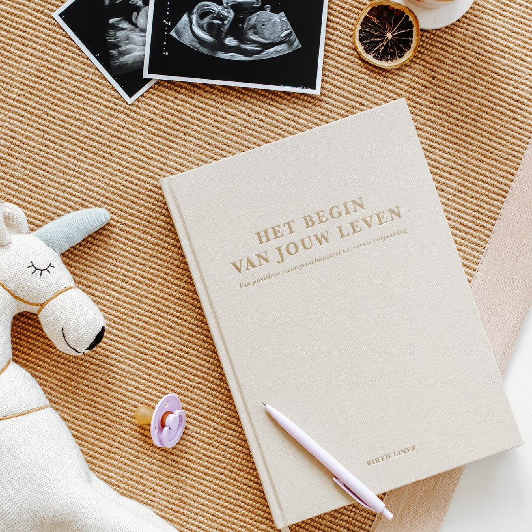 Birth Lines 'Het Begin Van Jouw Leven' Zwangerschap- & Baby Invulboek