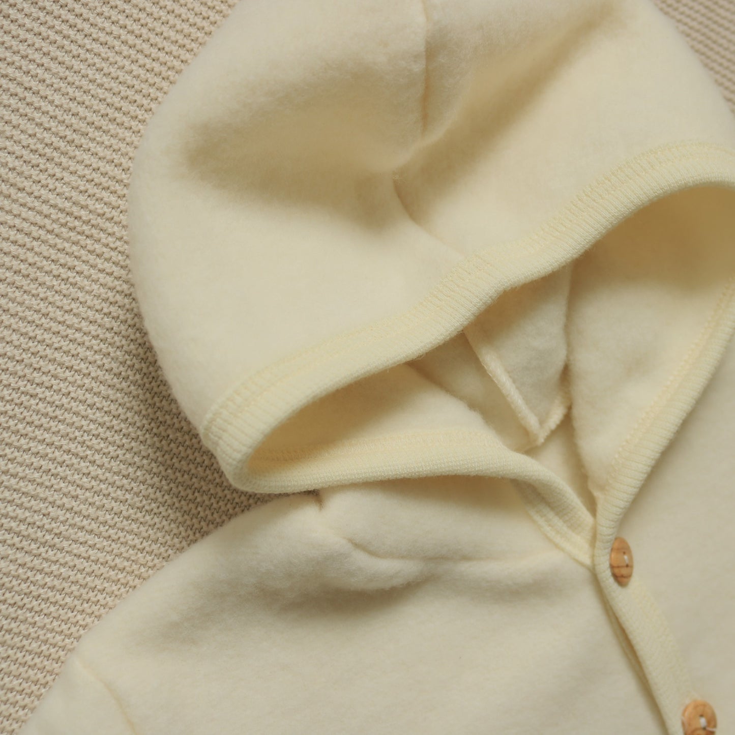 Cosilana Jasje Naturel Wolfleece
