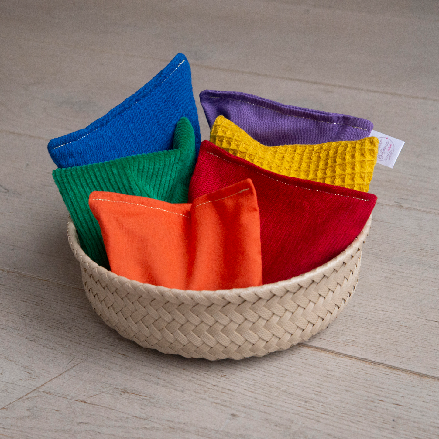 Little Botanic Label Sensorische Pittenzakjes Regenboog