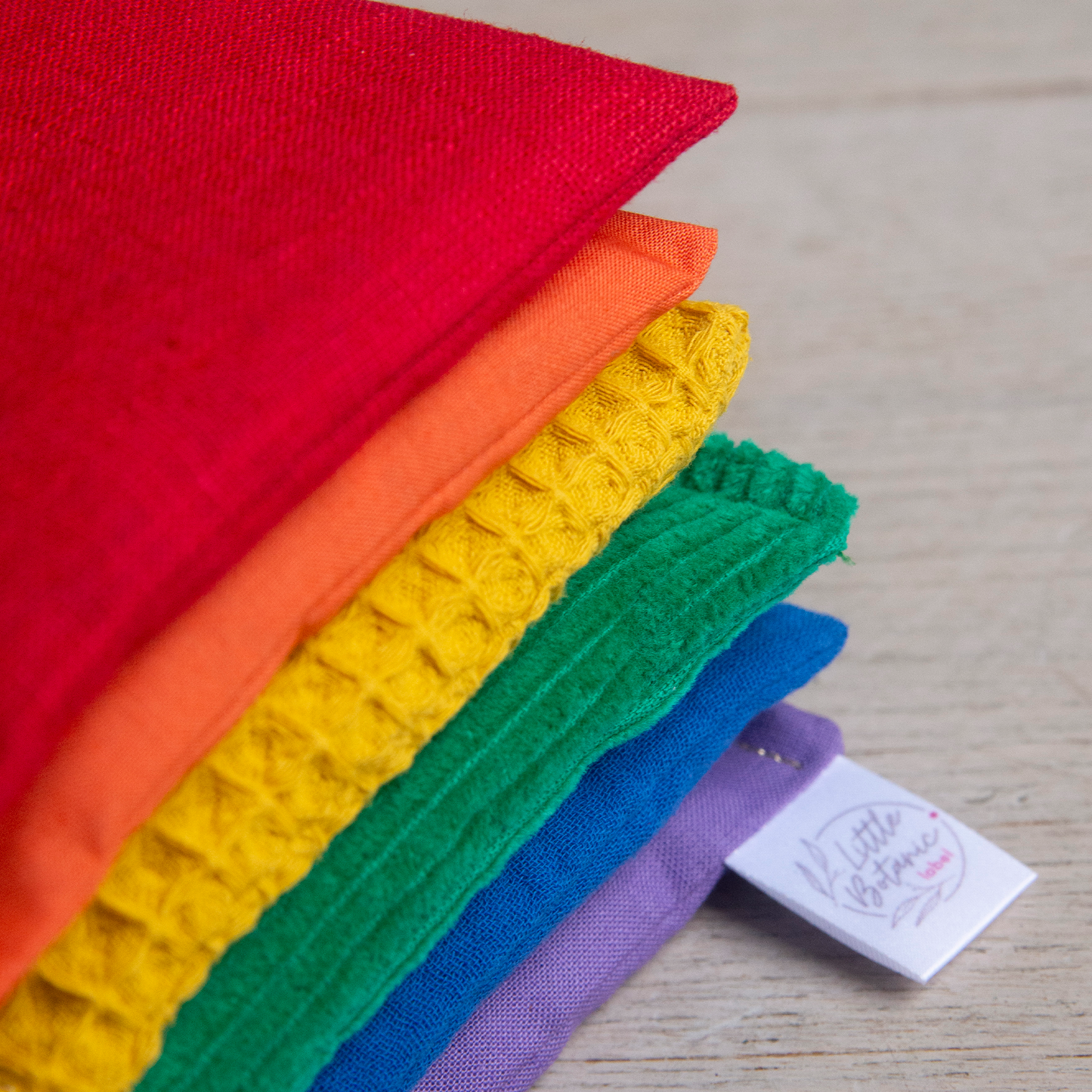 Little Botanic Label Sensorische Pittenzakjes Regenboog