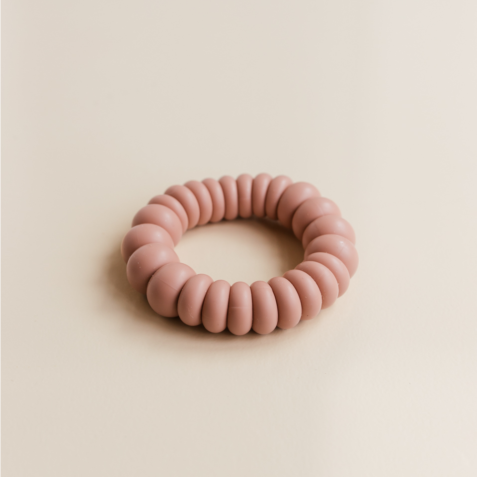 Speen en Koord Bijtring Mosie Terracotta