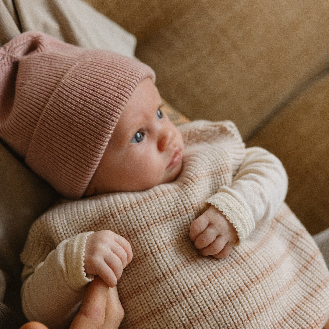 Hvid Beanie Fonzie Newborn Apricot