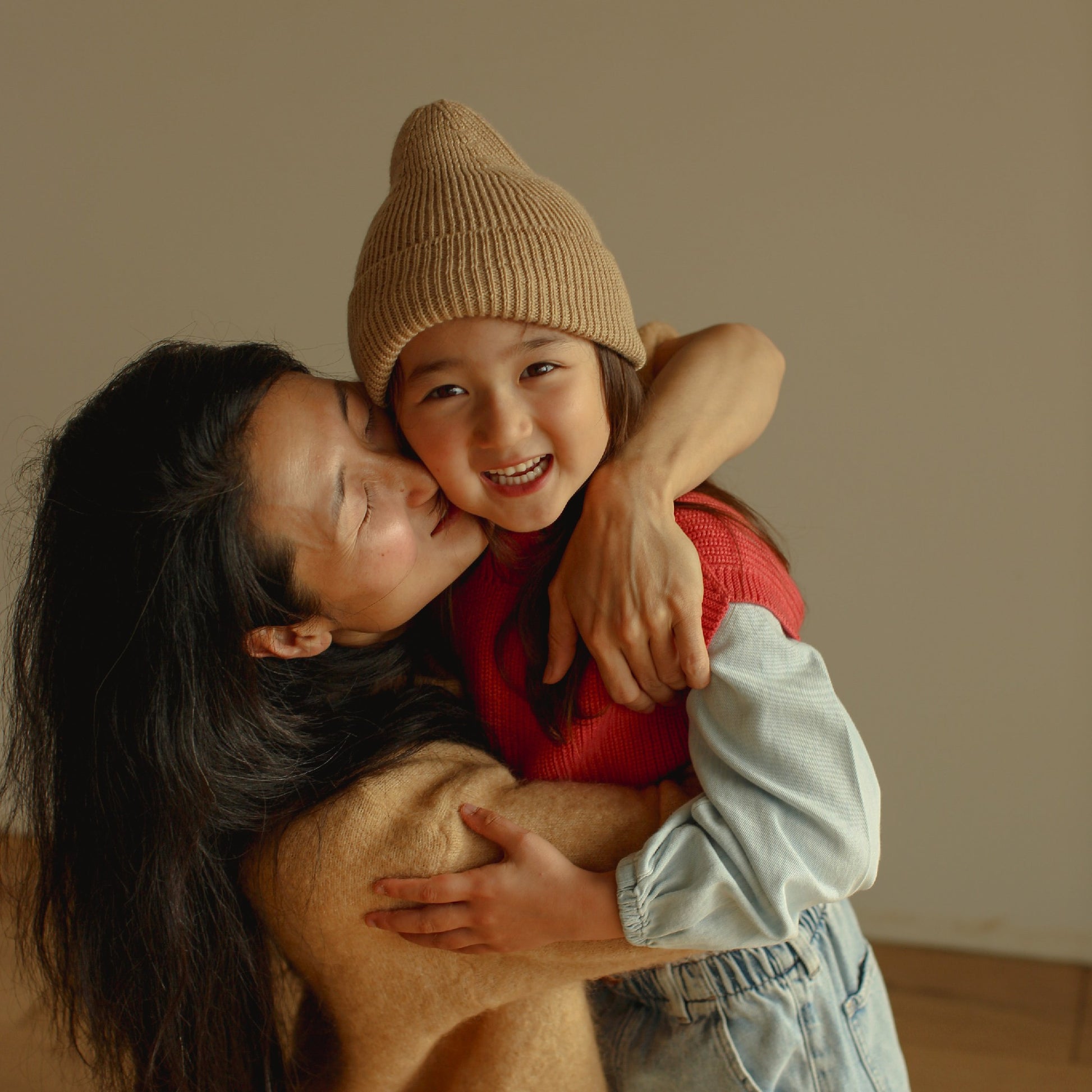 Hvid Beanie Fonzie Kids Sand