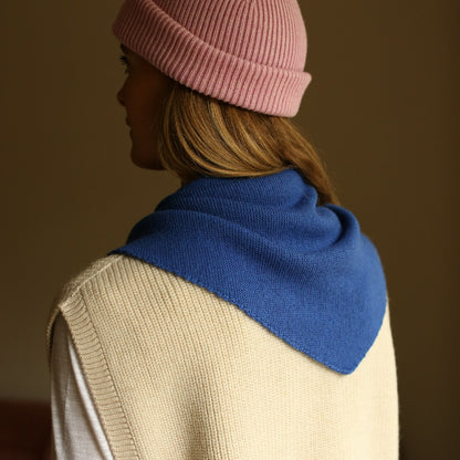 Hvid Sjaal Josephina Cobalt Blue
