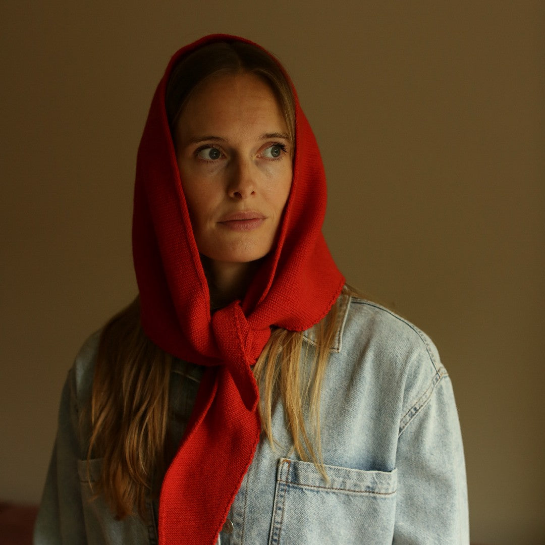Hvid Sjaal Josephina Red