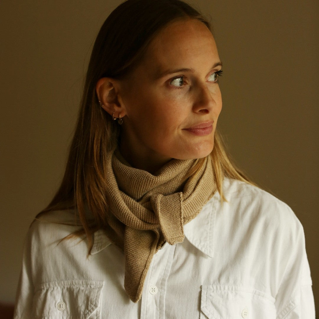 Hvid Sjaal Josephina Sand