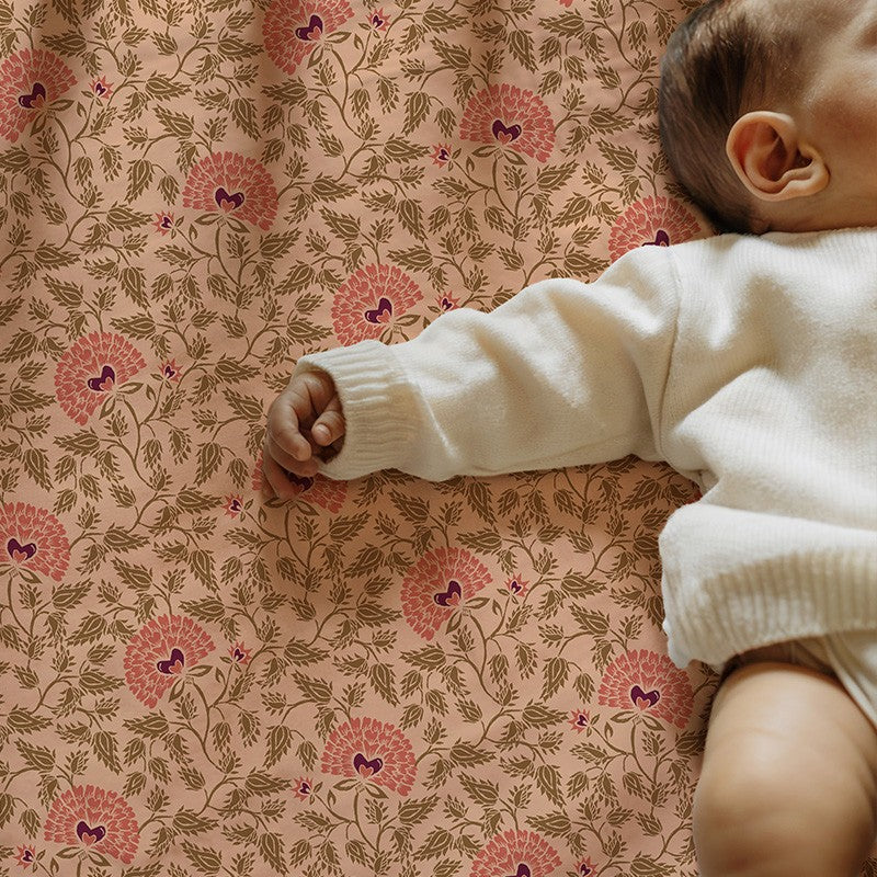 Luz and Moon XL Swaddle Lou Peachy Pink