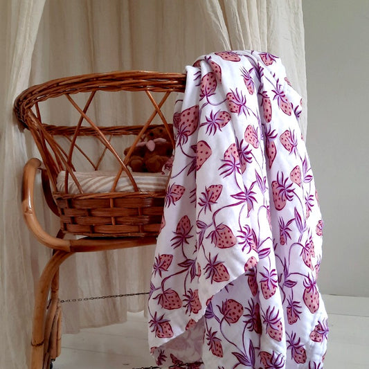 Luz and Moon XL Swaddle Mae Lila