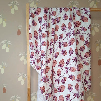 Luz and Moon XL Swaddle Mae Lila