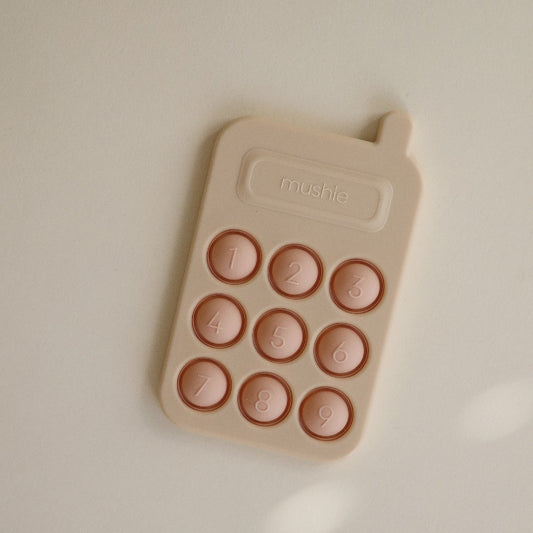 Mushie Telefoon Press Toy Blush