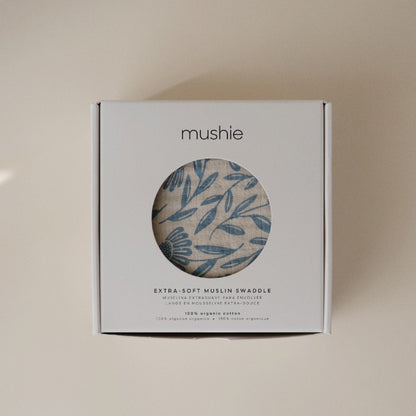 Mushie Swaddle Blue Flowers 120x120cm